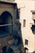 Gamal az-Dahabi house- Maq'ad overlooking the courtyard Gamal az-Dahabi house